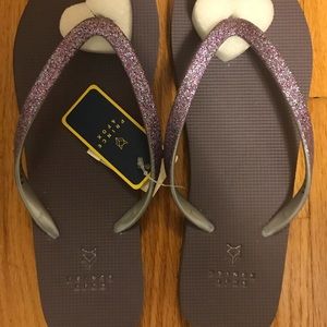 Prince Fox Purple Flip Flops size:7